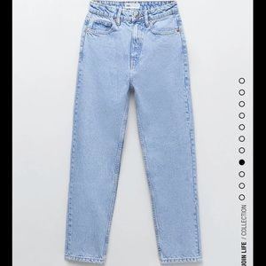 ZARA MOM FIT JEANS